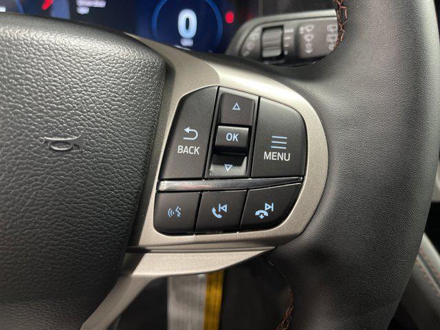 new 2025 Ford Explorer car, priced at $45,677