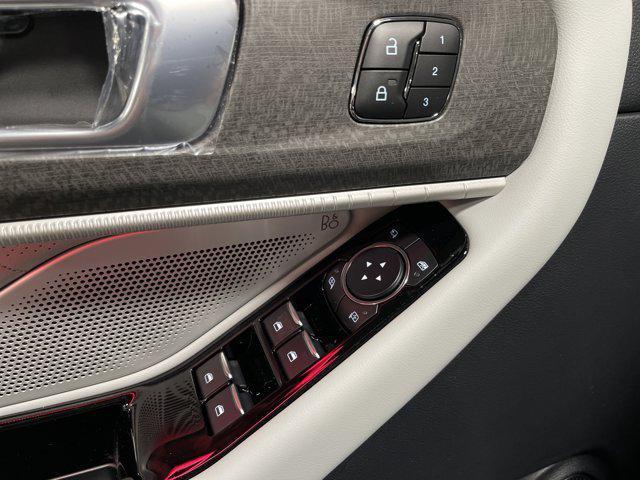 new 2025 Ford Explorer car, priced at $54,955