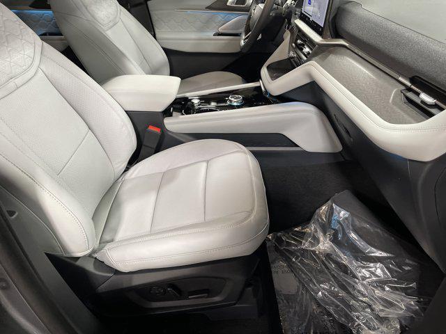 new 2025 Ford Explorer car, priced at $54,955