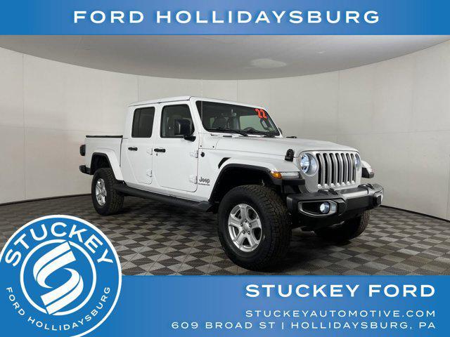 used 2022 Jeep Gladiator car, priced at $33,997