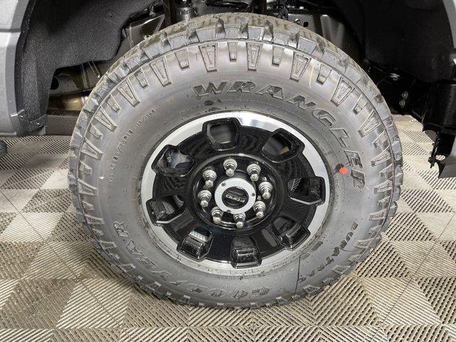 new 2025 Ford F-250 car, priced at $66,305
