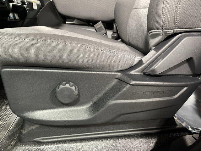 new 2025 Ford F-450 car, priced at $75,290