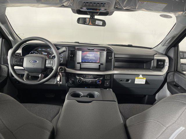 new 2025 Ford F-450 car, priced at $75,290