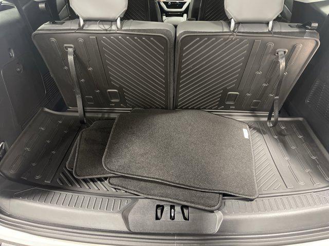 used 2025 Ford Explorer car, priced at $41,997