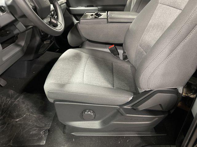 new 2025 Ford F-250 car, priced at $54,882