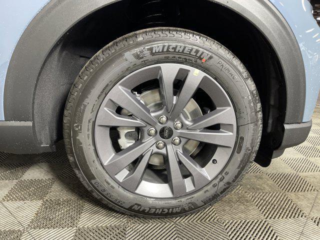 new 2025 Ford Explorer car, priced at $46,978