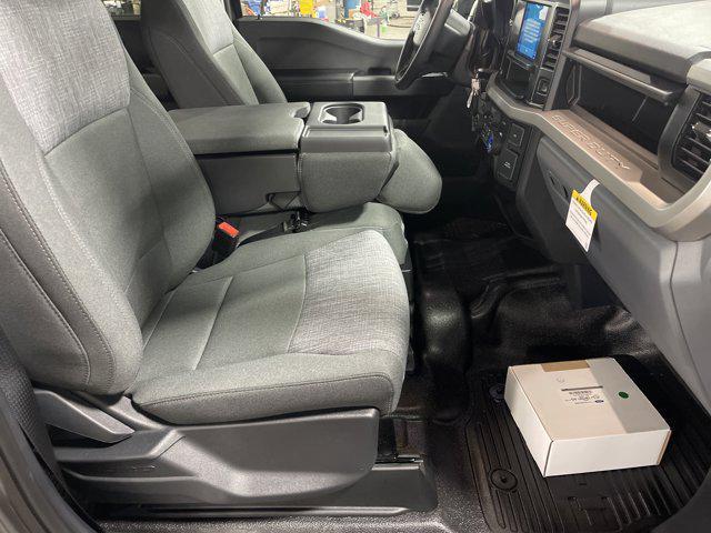 new 2025 Ford F-450 car, priced at $79,334