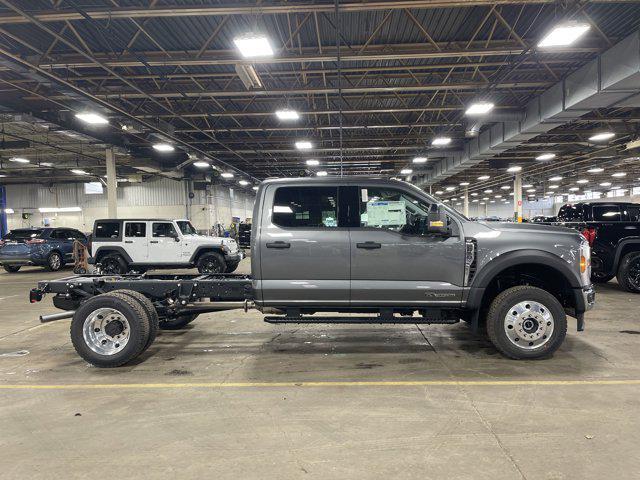 new 2025 Ford F-450 car, priced at $79,334