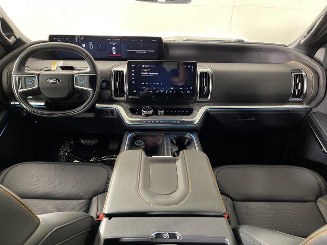 new 2025 Ford Expedition car, priced at $80,595