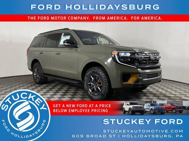 new 2025 Ford Expedition car, priced at $80,595