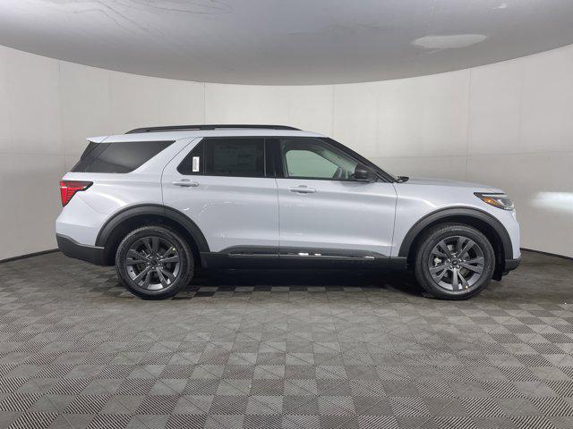 new 2025 Ford Explorer car