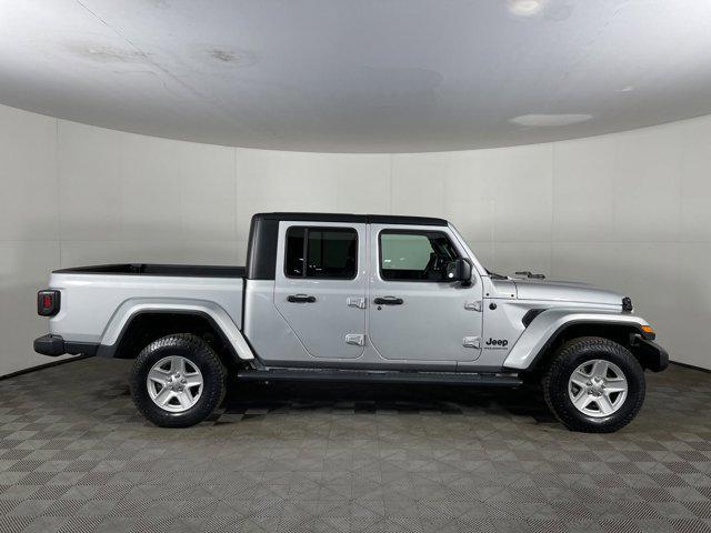 used 2023 Jeep Gladiator car, priced at $28,997