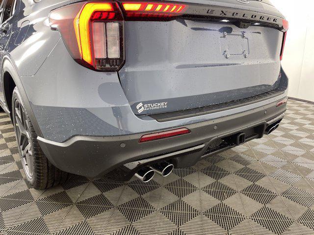 new 2025 Ford Explorer car, priced at $56,042