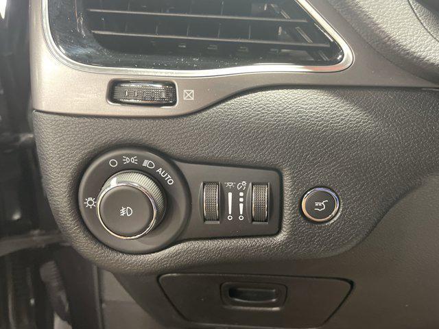 used 2022 Jeep Cherokee car, priced at $30,997