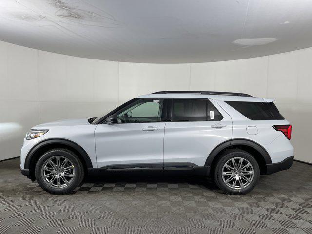 new 2025 Ford Explorer car, priced at $43,677
