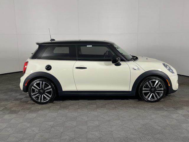 used 2021 MINI Hardtop car, priced at $21,997