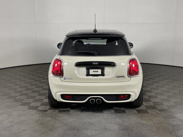 used 2021 MINI Hardtop car, priced at $21,997
