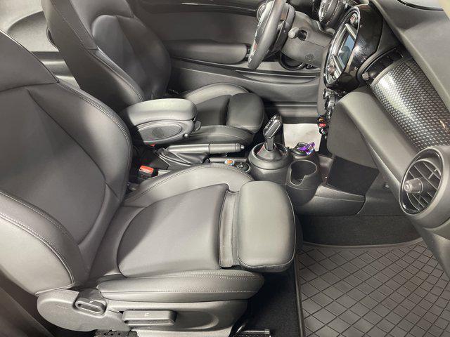 used 2021 MINI Hardtop car, priced at $21,997