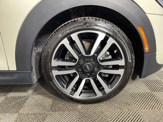 used 2021 MINI Hardtop car, priced at $21,997