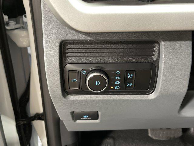 new 2025 Ford F-350 car, priced at $56,625