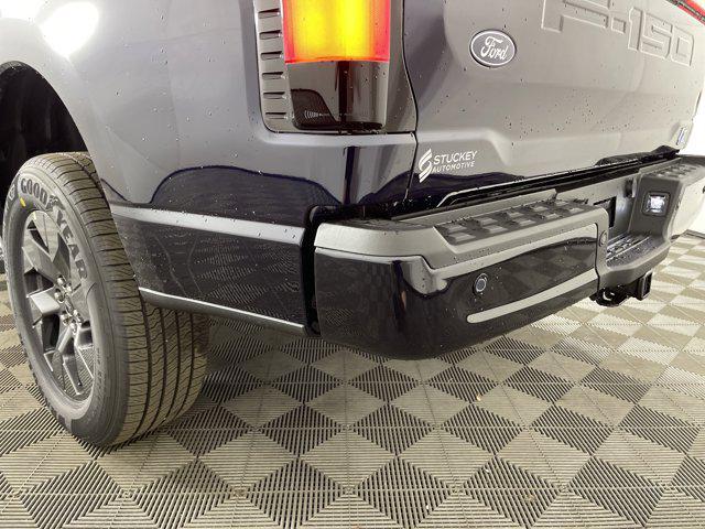 new 2025 Ford F-150 Lightning car