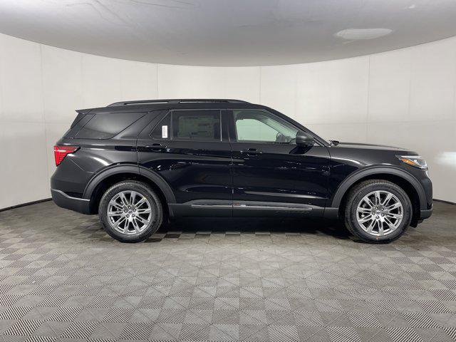 new 2025 Ford Explorer car, priced at $47,701