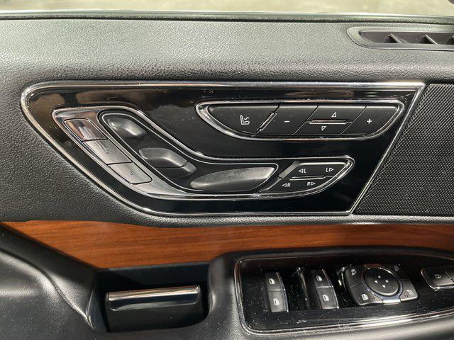 used 2019 Lincoln Navigator L car, priced at $37,497