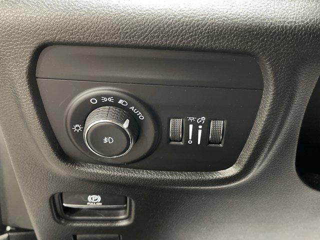 used 2023 Jeep Grand Cherokee car, priced at $31,497
