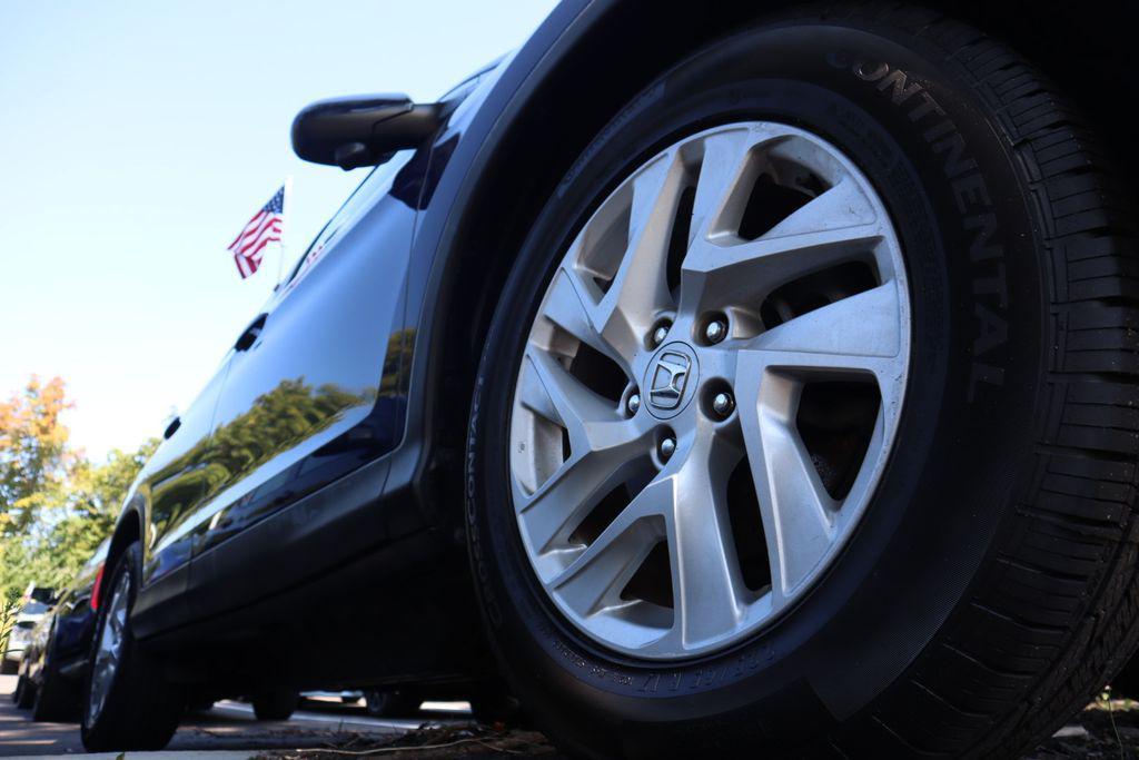 used 2016 Honda CR-V car, priced at $17,556