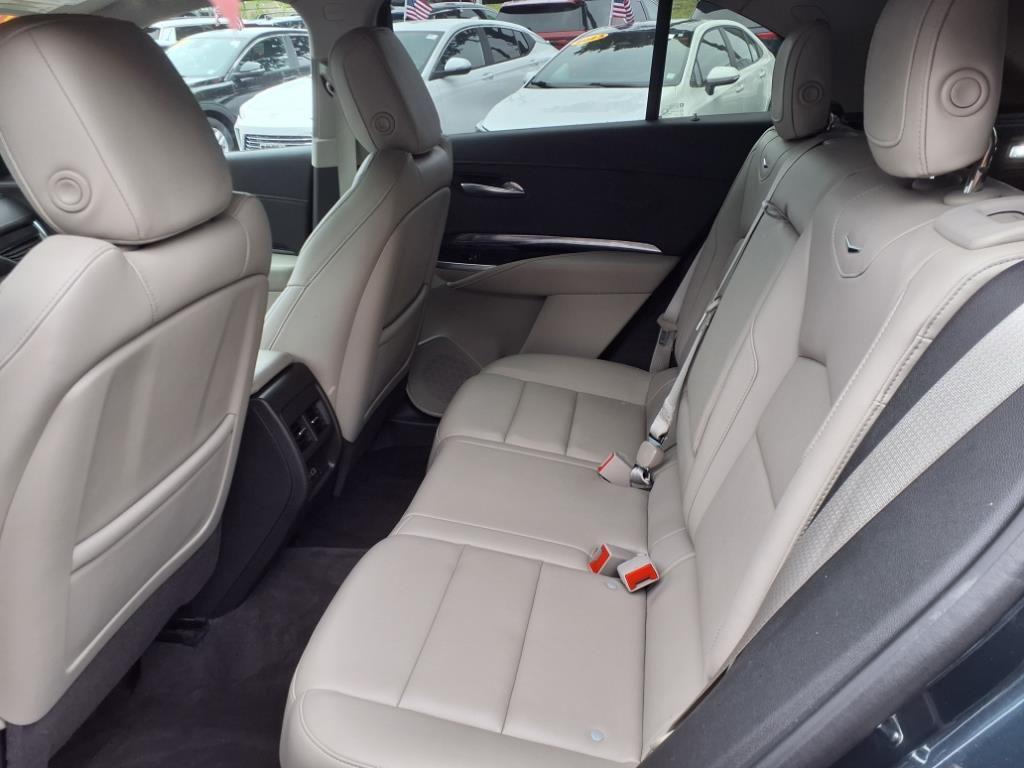 used 2020 Cadillac XT4 car, priced at $20,137