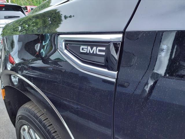 used 2022 GMC Yukon XL car, priced at $62,653