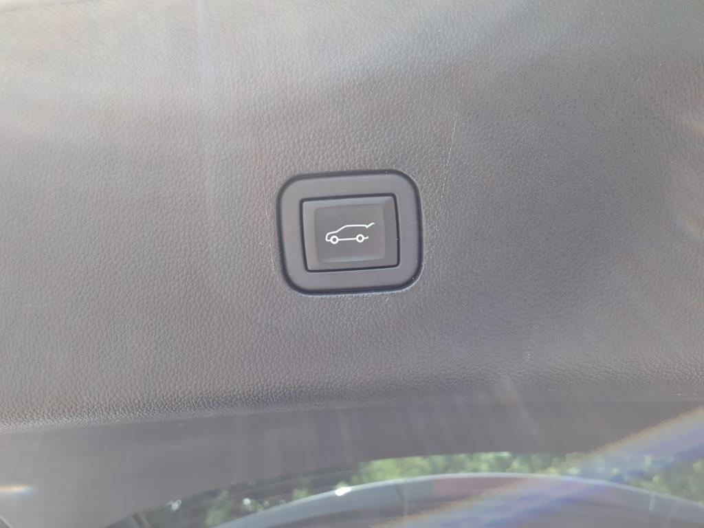 used 2023 Buick Enclave car, priced at $29,412