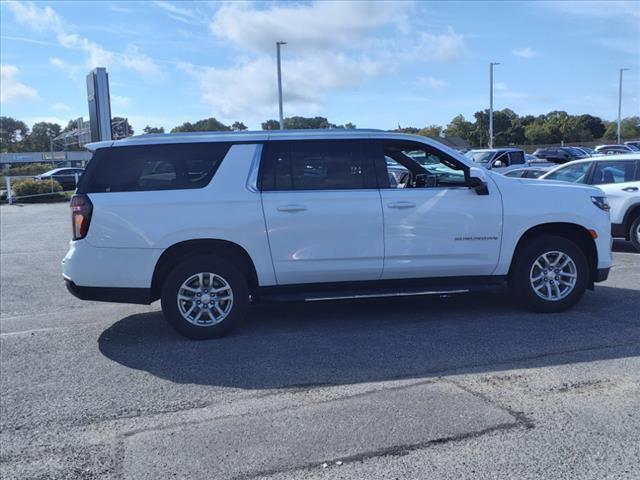 used 2023 Chevrolet Suburban car, priced at $39,554