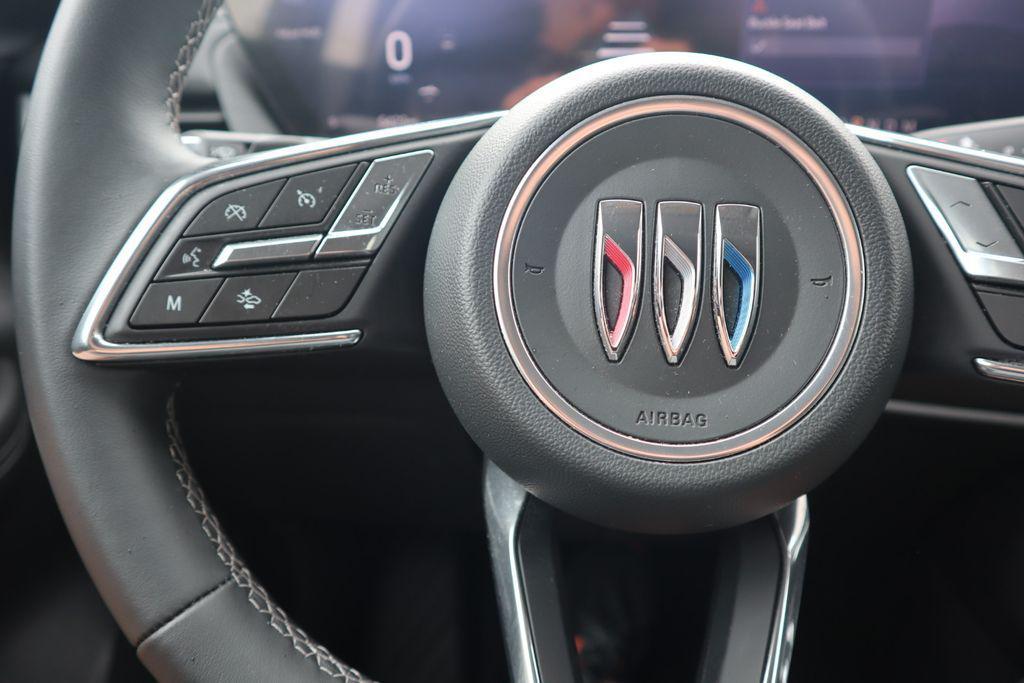 used 2025 Buick Envision car, priced at $34,340