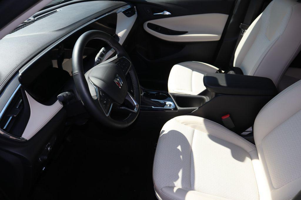 used 2025 Buick Encore GX car, priced at $24,402