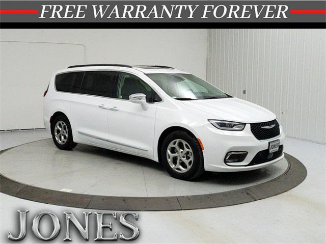 used 2022 Chrysler Pacifica car, priced at $22,724