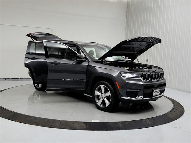 used 2022 Jeep Grand Cherokee L car, priced at $30,831