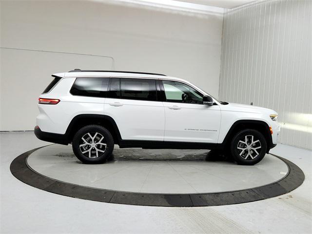 new 2025 Jeep Grand Cherokee L car, priced at $45,857