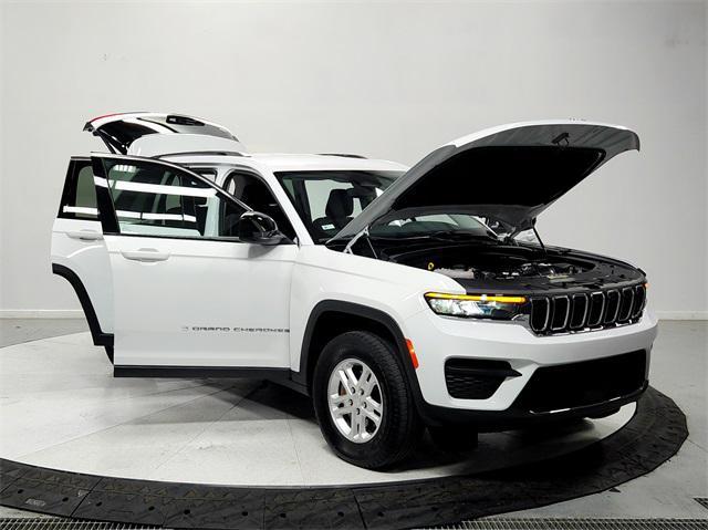 used 2022 Jeep Grand Cherokee car, priced at $29,377