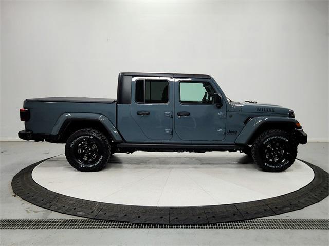 new 2024 Jeep Gladiator car, priced at $47,098