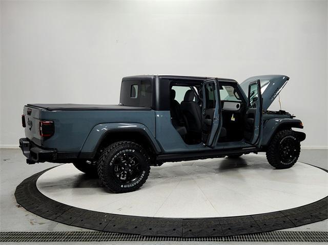 new 2024 Jeep Gladiator car, priced at $47,098