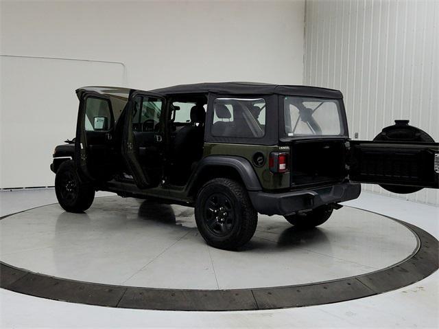 used 2021 Jeep Wrangler Unlimited car, priced at $25,986