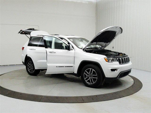 used 2022 Jeep Grand Cherokee car, priced at $23,497