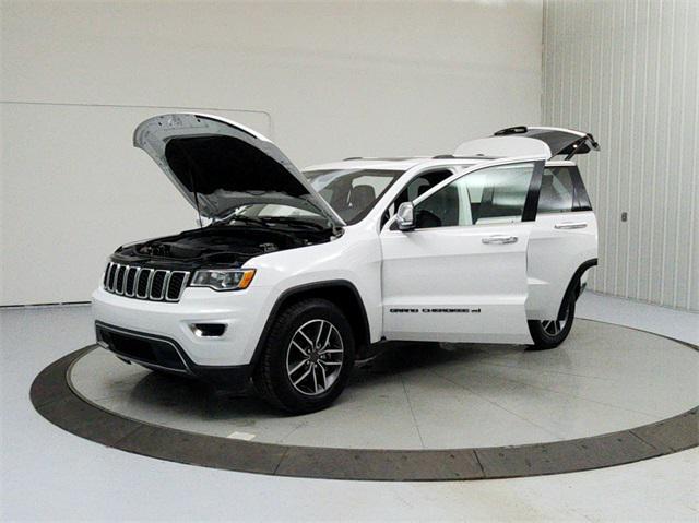 used 2022 Jeep Grand Cherokee car, priced at $23,497