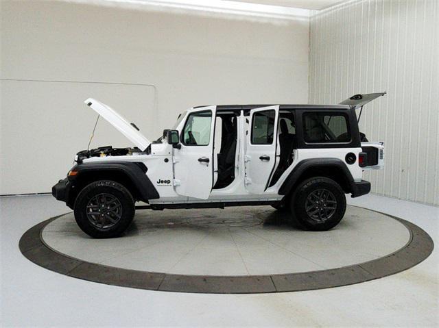 new 2025 Jeep Wrangler car, priced at $42,742