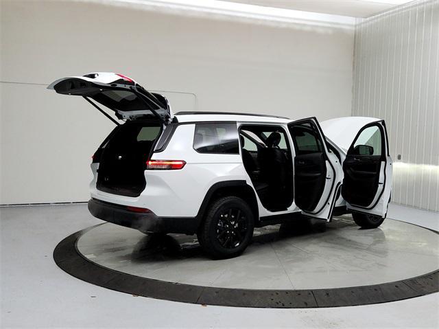 new 2025 Jeep Grand Cherokee L car, priced at $44,698