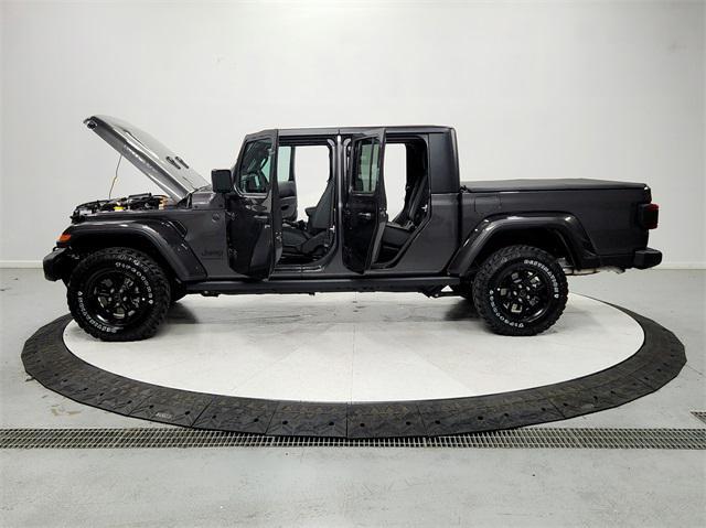 new 2024 Jeep Gladiator car, priced at $47,598