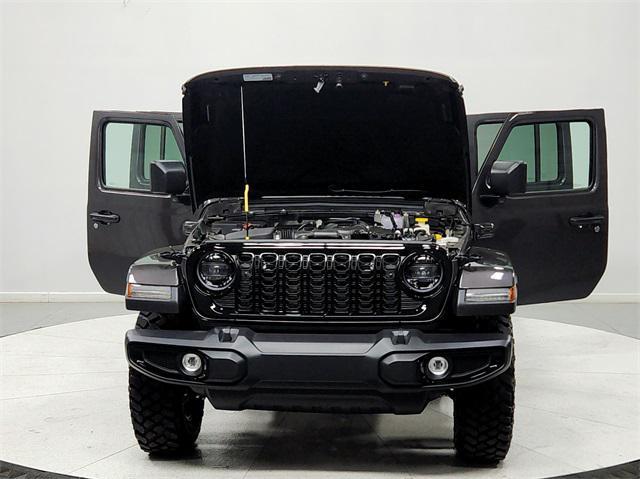 new 2024 Jeep Gladiator car, priced at $47,598