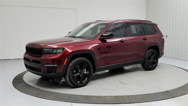 used 2023 Jeep Grand Cherokee L car, priced at $32,984