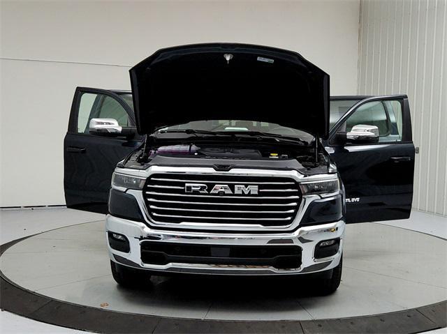 new 2025 Ram 1500 car, priced at $60,112